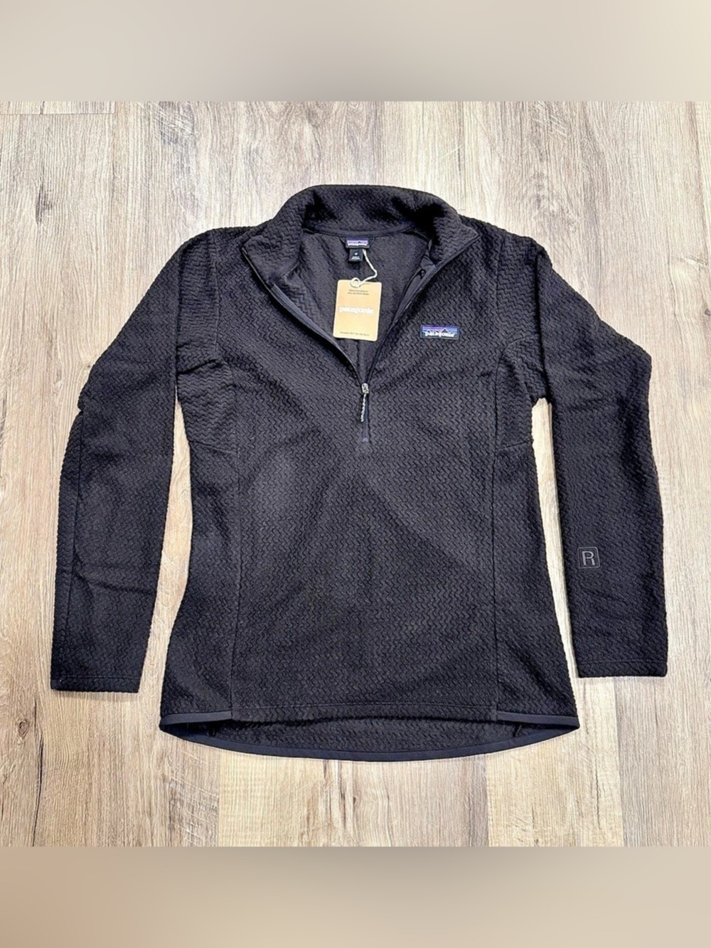 Patagonia Women's R1 Air Zip-Neck Black Small/Medium NWT